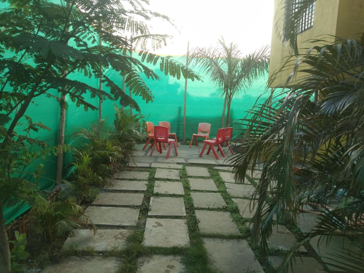 White Smoke Villa Igatpuri Exteriér fotografie